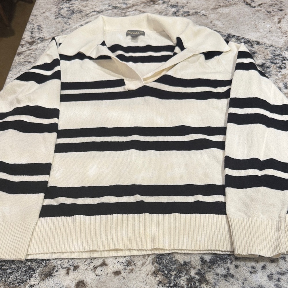 Style & Co. Black and Cream Striped V-Neck Sweater